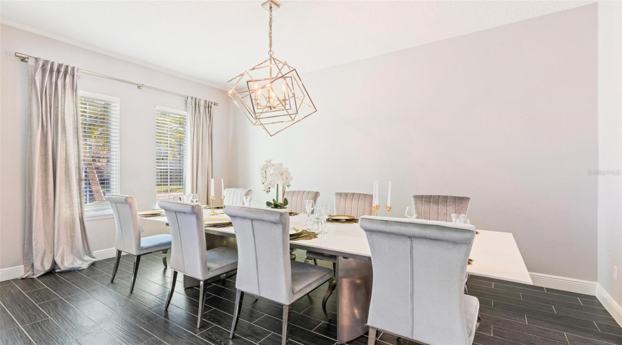 ORLANDO, Florida 32836, 5 Bedrooms Bedrooms, ,4 BathroomsBathrooms,Residential,For Sale,LUDINGTON,0,MFRO6377060