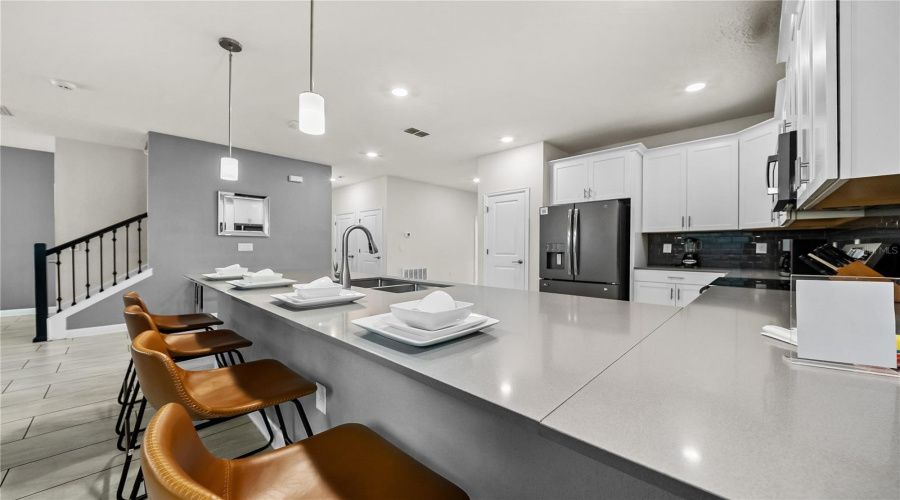 KISSIMMEE, Florida 34746, 8 Bedrooms Bedrooms, ,5 BathroomsBathrooms,Residential,For Sale,NARRATIVE,0,MFRO6377559