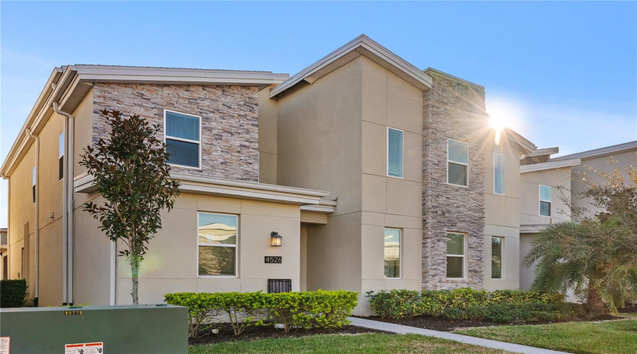 KISSIMMEE, Florida 34746, 8 Bedrooms Bedrooms, ,5 BathroomsBathrooms,Residential,For Sale,NARRATIVE,0,MFRO6377559