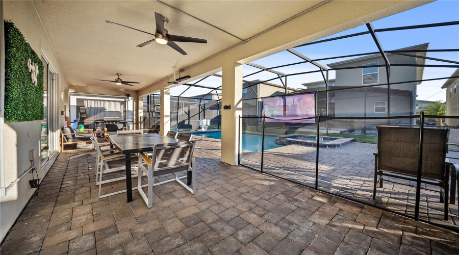 KISSIMMEE, Florida 34746, 8 Bedrooms Bedrooms, ,5 BathroomsBathrooms,Residential,For Sale,NARRATIVE,0,MFRO6377559