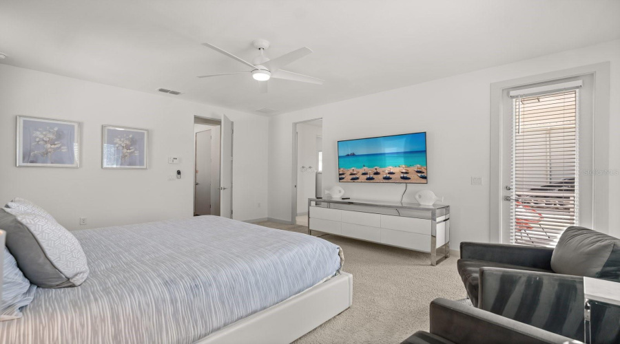 REUNION, Florida 34747, 6 Bedrooms Bedrooms, ,5 BathroomsBathrooms,Residential,For Sale,CASTLE PINES,0,MFRO6374028