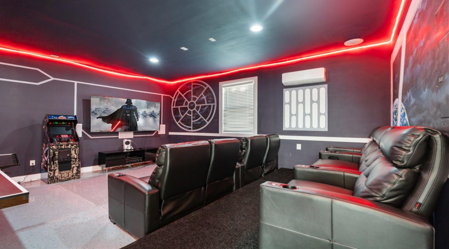 REUNION, Florida 34747, 6 Bedrooms Bedrooms, ,5 BathroomsBathrooms,Residential,For Sale,CASTLE PINES,0,MFRO6374028