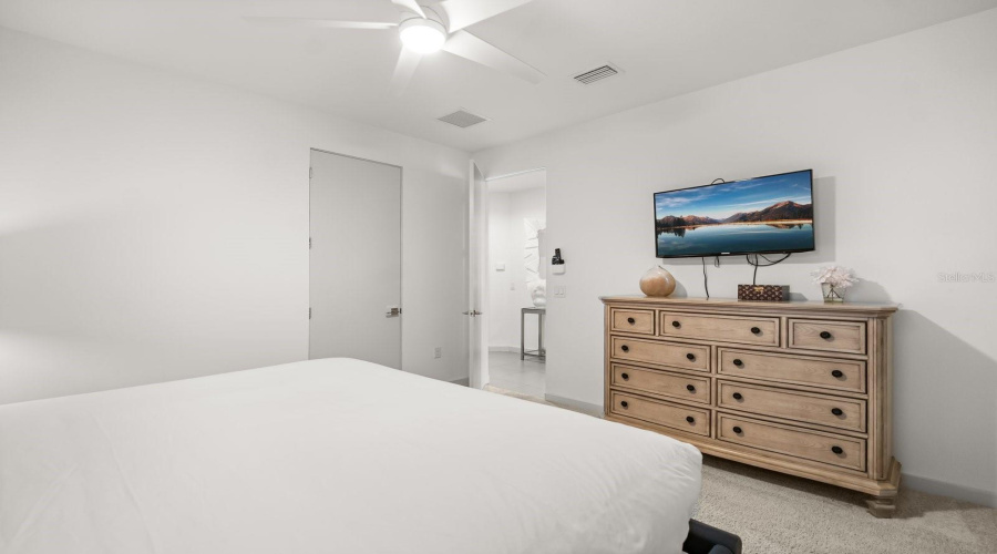 REUNION, Florida 34747, 6 Bedrooms Bedrooms, ,5 BathroomsBathrooms,Residential,For Sale,CASTLE PINES,0,MFRO6374028