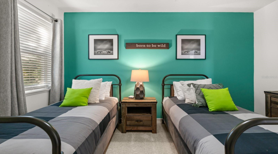 REUNION, Florida 34747, 6 Bedrooms Bedrooms, ,5 BathroomsBathrooms,Residential,For Sale,CASTLE PINES,0,MFRO6374028