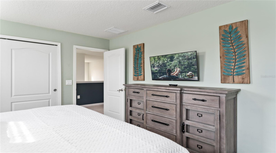 KISSIMMEE, Florida 34747, 8 Bedrooms Bedrooms, ,6 BathroomsBathrooms,Residential,For Sale,LIMA,0,MFRS5142261