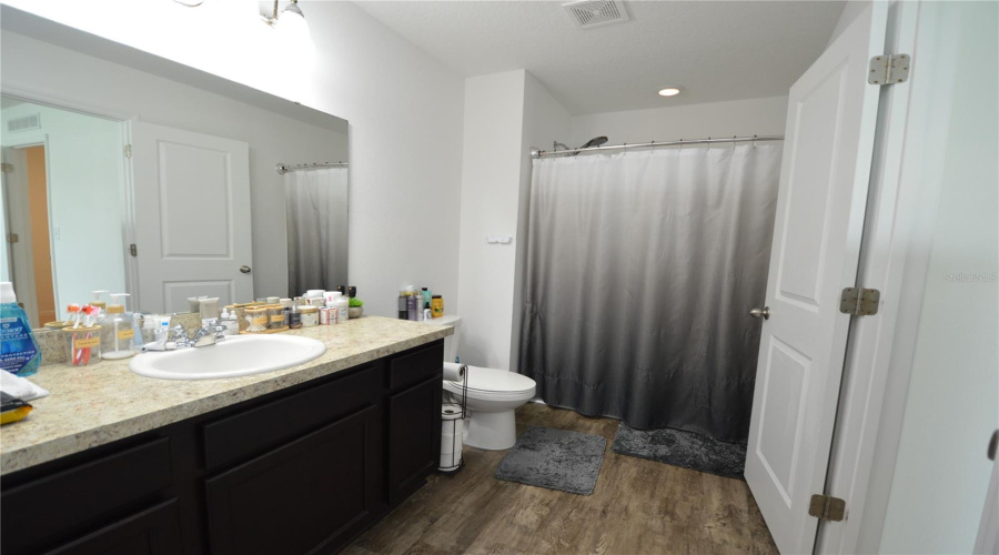 DAVENPORT, Florida 33837, 3 Bedrooms Bedrooms, ,2 BathroomsBathrooms,Residential,For Sale,GRANDIN,0,MFRS5142658