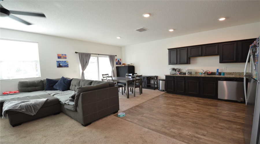 DAVENPORT, Florida 33837, 3 Bedrooms Bedrooms, ,2 BathroomsBathrooms,Residential,For Sale,GRANDIN,0,MFRS5142658