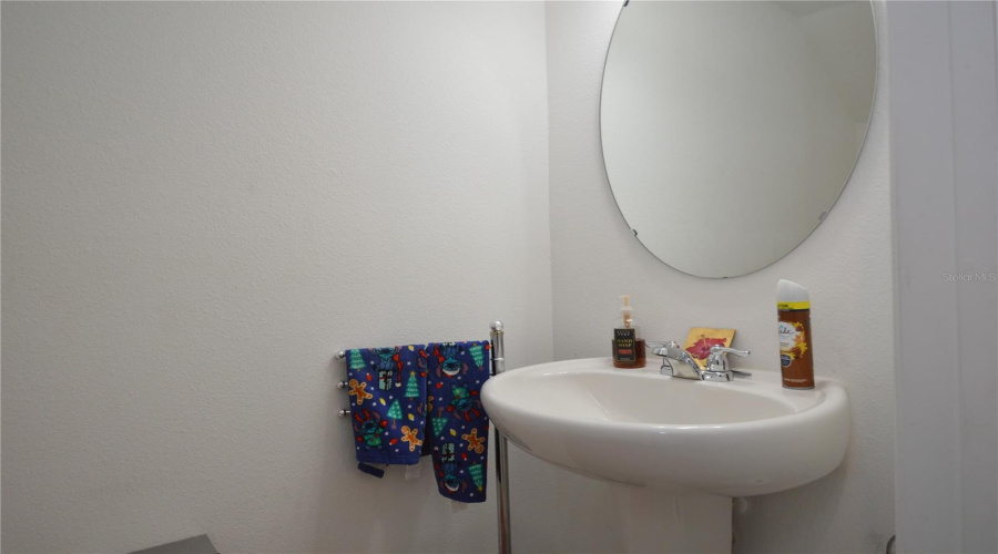 DAVENPORT, Florida 33837, 3 Bedrooms Bedrooms, ,2 BathroomsBathrooms,Residential,For Sale,GRANDIN,0,MFRS5142658