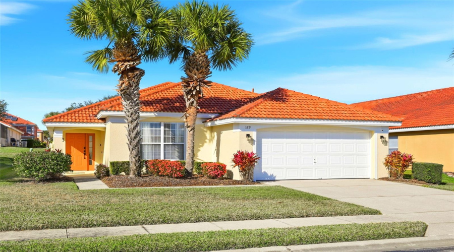 DAVENPORT, Florida 33897, 4 Bedrooms Bedrooms, ,3 BathroomsBathrooms,Residential,For Sale,HYPOLITA,0,MFRS5142376