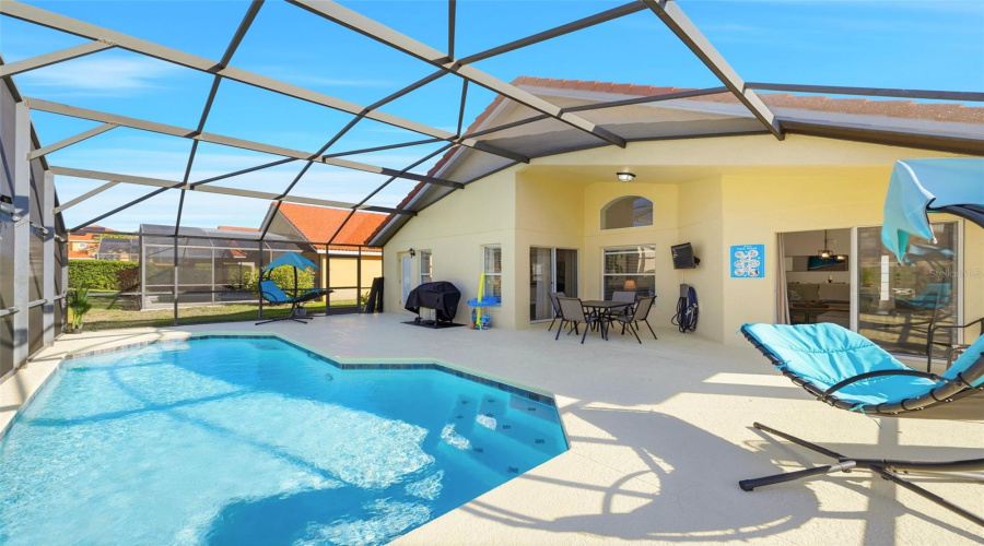 DAVENPORT, Florida 33897, 4 Bedrooms Bedrooms, ,3 BathroomsBathrooms,Residential,For Sale,HYPOLITA,0,MFRS5142376