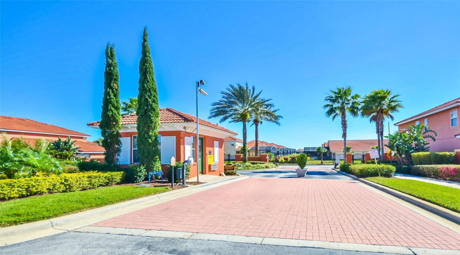 DAVENPORT, Florida 33897, 4 Bedrooms Bedrooms, ,3 BathroomsBathrooms,Residential,For Sale,HYPOLITA,0,MFRS5142376