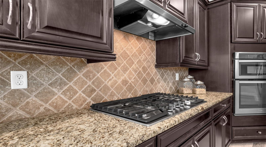 REUNION, Florida 34747, 5 Bedrooms Bedrooms, ,6 BathroomsBathrooms,Residential,For Sale,CASTLE PINES COURT,0,MFRO6377851