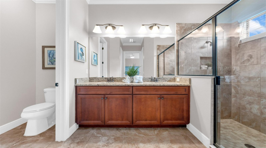 REUNION, Florida 34747, 5 Bedrooms Bedrooms, ,6 BathroomsBathrooms,Residential,For Sale,CASTLE PINES COURT,0,MFRO6377851