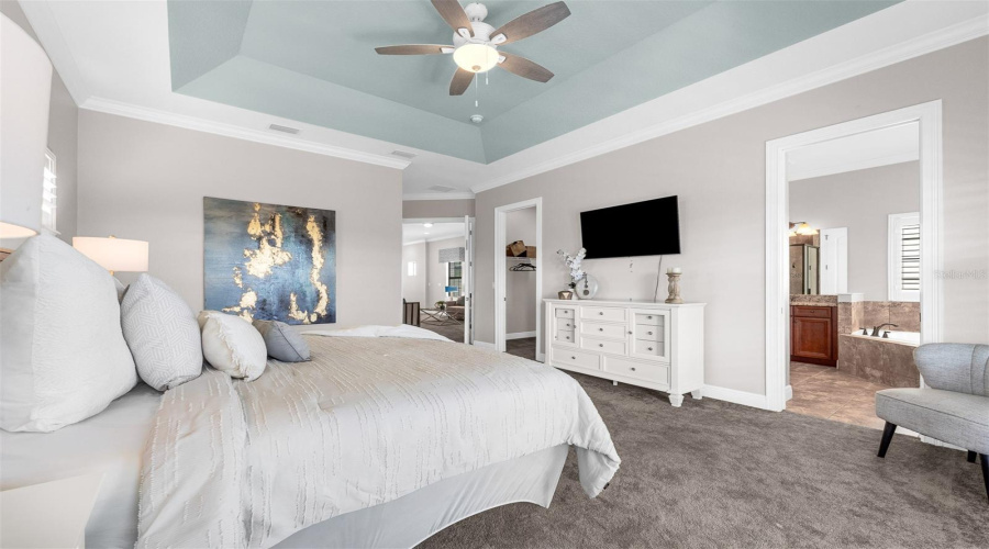 REUNION, Florida 34747, 5 Bedrooms Bedrooms, ,6 BathroomsBathrooms,Residential,For Sale,CASTLE PINES COURT,0,MFRO6377851