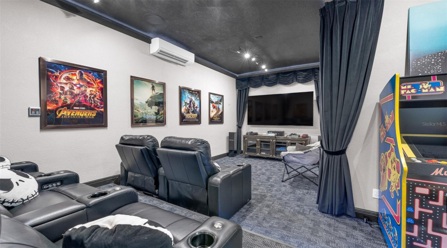 REUNION, Florida 34747, 5 Bedrooms Bedrooms, ,6 BathroomsBathrooms,Residential,For Sale,CASTLE PINES COURT,0,MFRO6377851