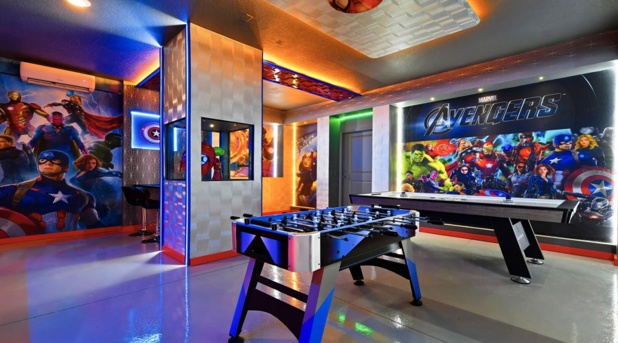 DAVENPORT, Florida 33897, 7 Bedrooms Bedrooms, ,5 BathroomsBathrooms,Residential,For Sale,LILAC,0,MFRTB8469813