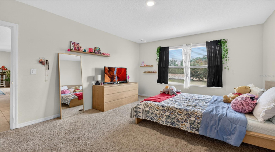 DAVENPORT, Florida 33897, 4 Bedrooms Bedrooms, ,2 BathroomsBathrooms,Residential,For Sale,FOX SQUIRREL,0,MFRO6377896