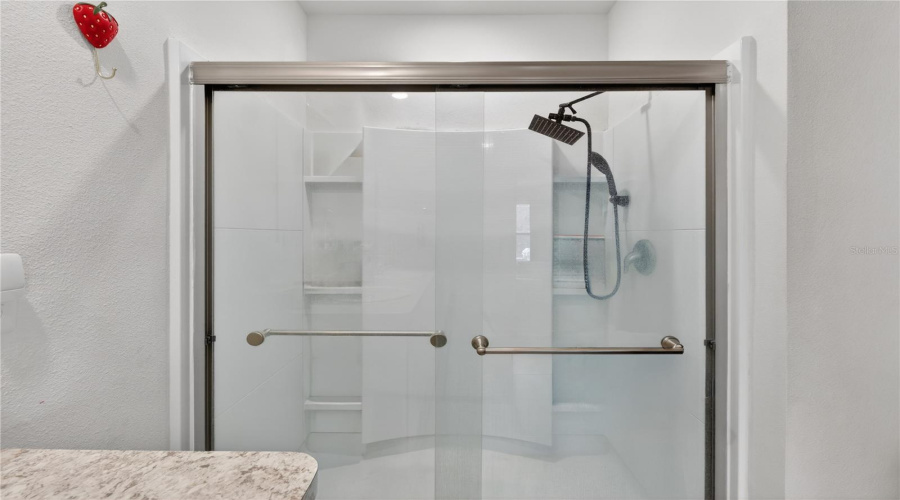 DAVENPORT, Florida 33897, 4 Bedrooms Bedrooms, ,2 BathroomsBathrooms,Residential,For Sale,FOX SQUIRREL,0,MFRO6377896