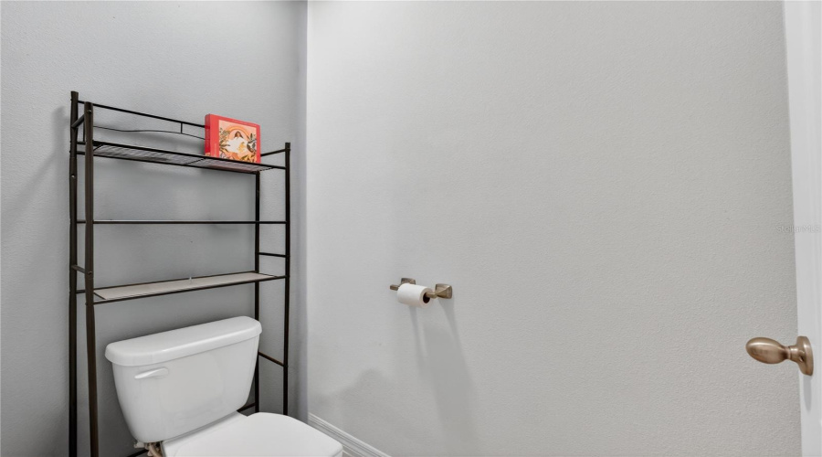 DAVENPORT, Florida 33897, 4 Bedrooms Bedrooms, ,2 BathroomsBathrooms,Residential,For Sale,FOX SQUIRREL,0,MFRO6377896