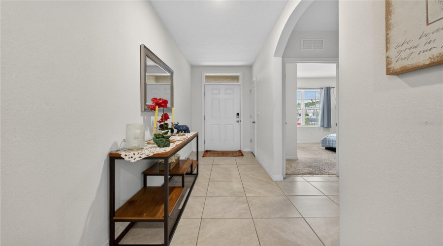 DAVENPORT, Florida 33897, 4 Bedrooms Bedrooms, ,2 BathroomsBathrooms,Residential,For Sale,FOX SQUIRREL,0,MFRO6377896