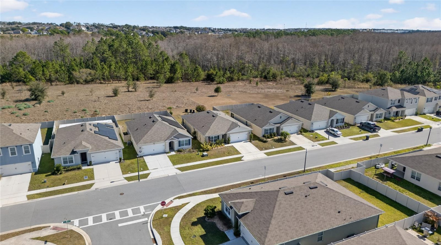 DAVENPORT, Florida 33897, 4 Bedrooms Bedrooms, ,2 BathroomsBathrooms,Residential,For Sale,FOX SQUIRREL,0,MFRO6377896