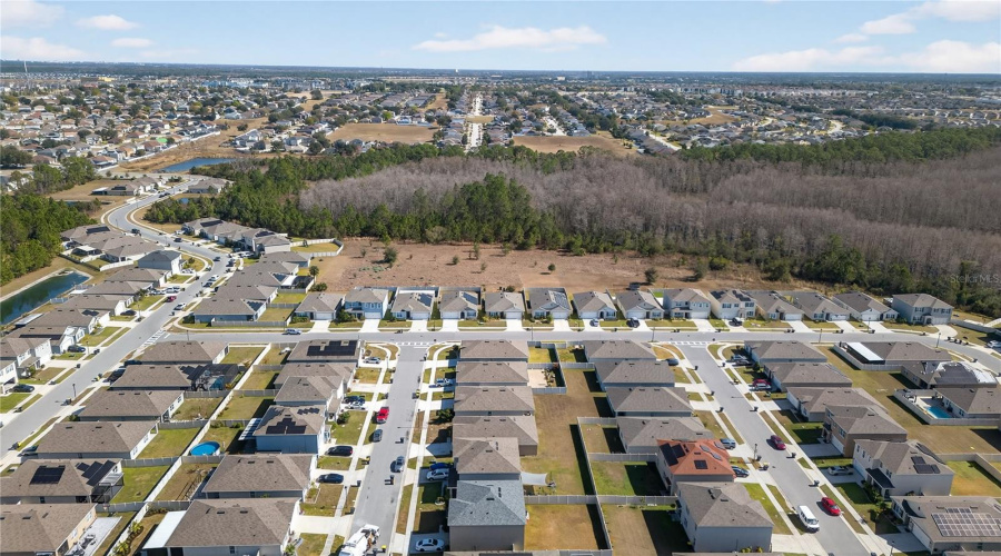 DAVENPORT, Florida 33897, 4 Bedrooms Bedrooms, ,2 BathroomsBathrooms,Residential,For Sale,FOX SQUIRREL,0,MFRO6377896