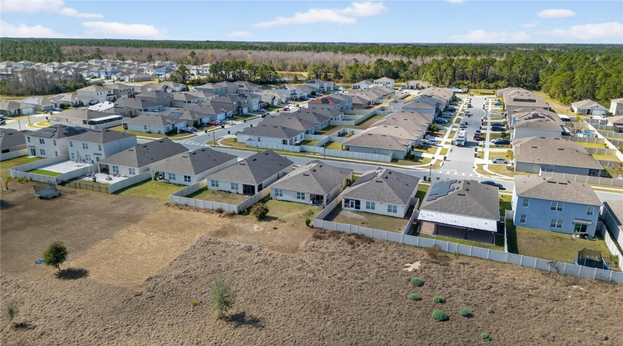 DAVENPORT, Florida 33897, 4 Bedrooms Bedrooms, ,2 BathroomsBathrooms,Residential,For Sale,FOX SQUIRREL,0,MFRO6377896