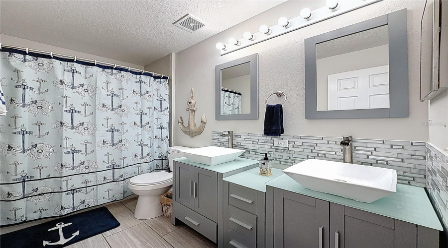 DAVENPORT, Florida 33837, 5 Bedrooms Bedrooms, ,2 BathroomsBathrooms,Residential,For Sale,ASHFORD,0,MFRS5142730