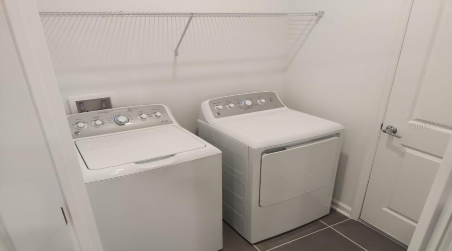 DAVENPORT, Florida 33837, 4 Bedrooms Bedrooms, ,3 BathroomsBathrooms,Residential,For Sale,JOHN JACOB,0,MFRS5142739