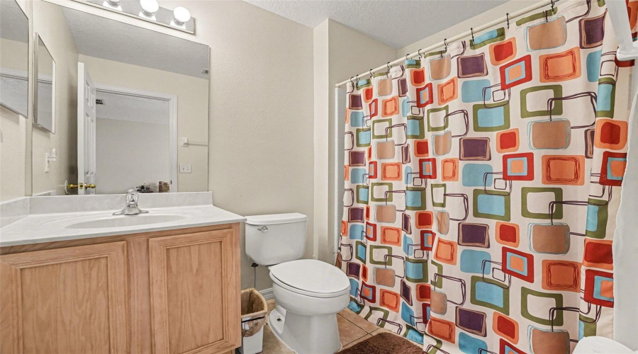 KISSIMMEE, Florida 34747, 7 Bedrooms Bedrooms, ,6 BathroomsBathrooms,Residential,For Sale,LA ISLA,0,MFRO6377229