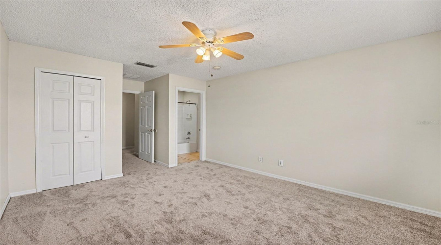 KISSIMMEE, Florida 34747, 7 Bedrooms Bedrooms, ,6 BathroomsBathrooms,Residential,For Sale,LA ISLA,0,MFRO6377229