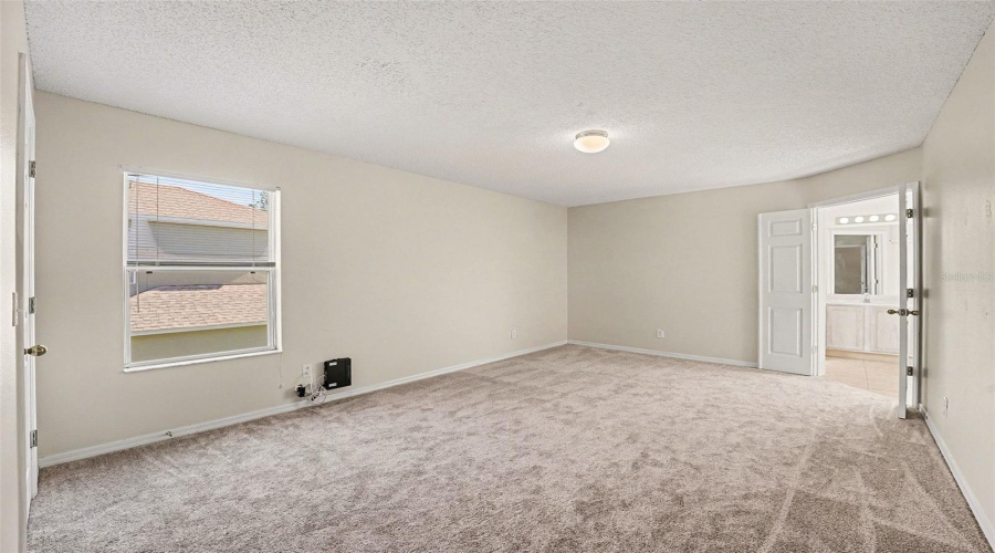 KISSIMMEE, Florida 34747, 7 Bedrooms Bedrooms, ,6 BathroomsBathrooms,Residential,For Sale,LA ISLA,0,MFRO6377229