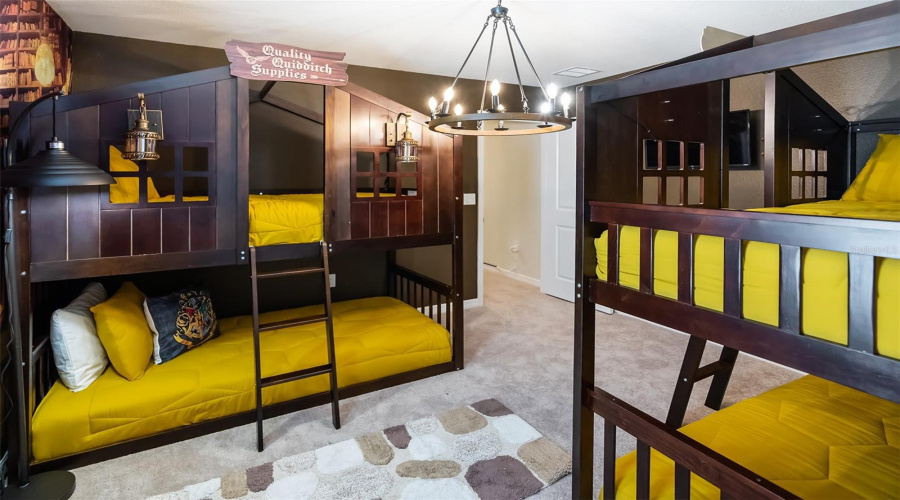 DAVENPORT, Florida 33897, 7 Bedrooms Bedrooms, ,5 BathroomsBathrooms,Residential,For Sale,LANA,0,MFRO6378042