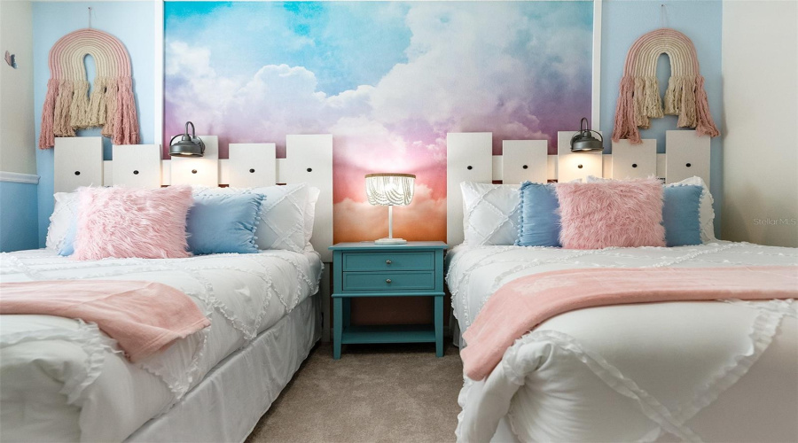 DAVENPORT, Florida 33897, 7 Bedrooms Bedrooms, ,5 BathroomsBathrooms,Residential,For Sale,LANA,0,MFRO6378042