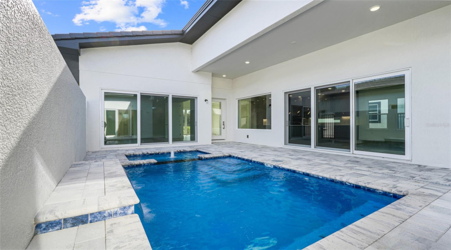 DAVENPORT, Florida 33837, 3 Bedrooms Bedrooms, ,3 BathroomsBathrooms,Residential,For Sale,KENSINGTON,0,MFRO6378045