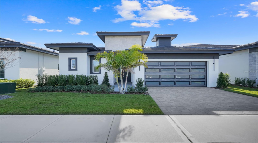 DAVENPORT, Florida 33837, 3 Bedrooms Bedrooms, ,3 BathroomsBathrooms,Residential,For Sale,KENSINGTON,0,MFRO6378045