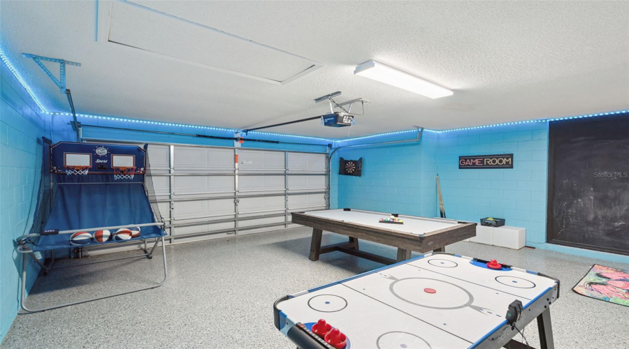 KISSIMMEE, Florida 34746, 5 Bedrooms Bedrooms, ,3 BathroomsBathrooms,Residential,For Sale,GOLDEN BEACH,0,MFRS5142740