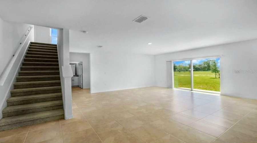 DAVENPORT, Florida 33897, 5 Bedrooms Bedrooms, ,3 BathroomsBathrooms,Residential,For Sale,COSTA BLANCA,0,MFRS5142752