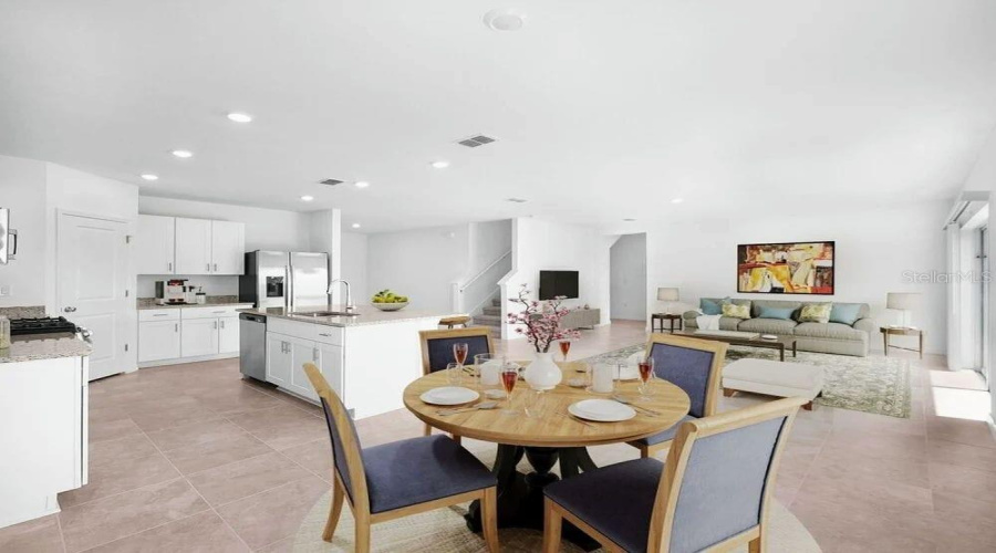 DAVENPORT, Florida 33897, 5 Bedrooms Bedrooms, ,3 BathroomsBathrooms,Residential,For Sale,COSTA BLANCA,0,MFRS5142752