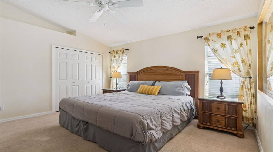 KISSIMMEE, Florida 34747, 6 Bedrooms Bedrooms, ,4 BathroomsBathrooms,Residential,For Sale,POMO,0,MFRS5142746