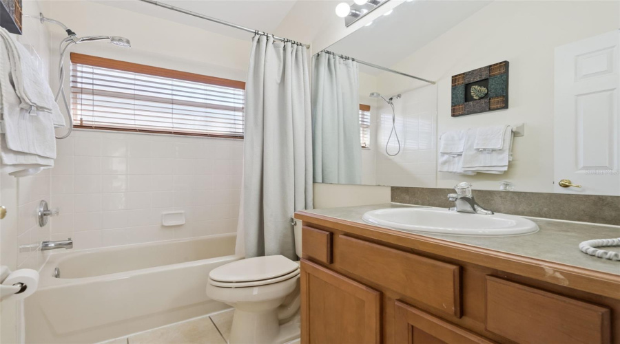 KISSIMMEE, Florida 34747, 6 Bedrooms Bedrooms, ,4 BathroomsBathrooms,Residential,For Sale,POMO,0,MFRS5142746