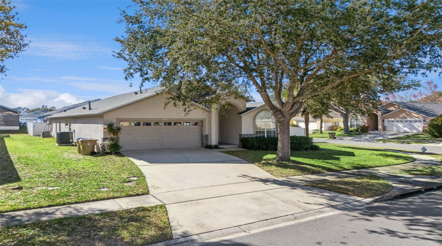 KISSIMMEE, Florida 34747, 6 Bedrooms Bedrooms, ,4 BathroomsBathrooms,Residential,For Sale,POMO,0,MFRS5142746