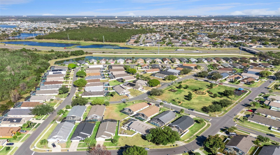 KISSIMMEE, Florida 34747, 6 Bedrooms Bedrooms, ,4 BathroomsBathrooms,Residential,For Sale,POMO,0,MFRS5142746