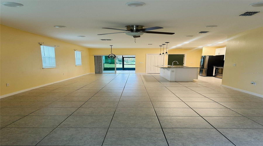 KISSIMMEE, Florida 34746, 3 Bedrooms Bedrooms, ,2 BathroomsBathrooms,Residential,For Sale,CANYON BREEZE,0,MFRO6378027