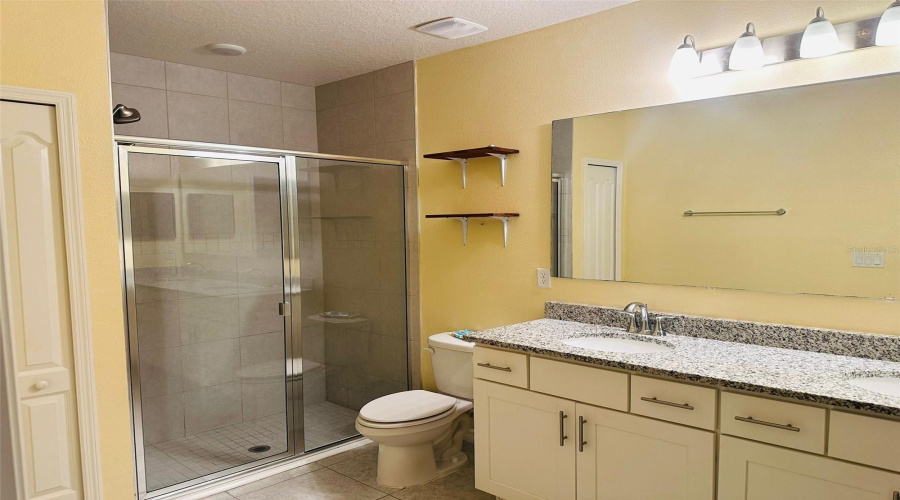 KISSIMMEE, Florida 34746, 3 Bedrooms Bedrooms, ,2 BathroomsBathrooms,Residential,For Sale,CANYON BREEZE,0,MFRO6378027