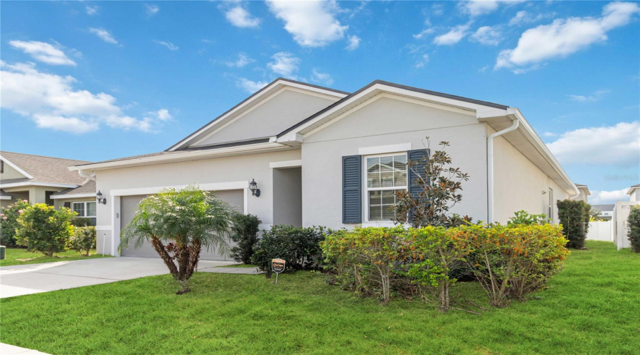 DAVENPORT, Florida 33837, 4 Bedrooms Bedrooms, ,2 BathroomsBathrooms,Residential,For Sale,BUCHANNAN,0,MFRO6377256