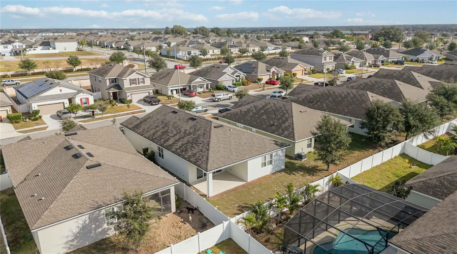 DAVENPORT, Florida 33837, 4 Bedrooms Bedrooms, ,2 BathroomsBathrooms,Residential,For Sale,BUCHANNAN,0,MFRO6377256