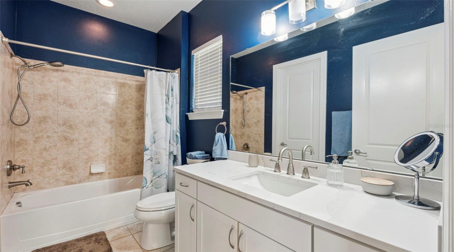 ORLANDO, Florida 32836, 4 Bedrooms Bedrooms, ,3 BathroomsBathrooms,Residential,For Sale,LEMON LAKE,0,MFRO6375590