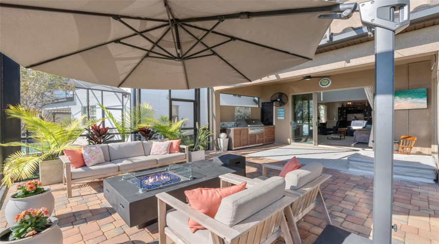 ORLANDO, Florida 32836, 4 Bedrooms Bedrooms, ,3 BathroomsBathrooms,Residential,For Sale,LEMON LAKE,0,MFRO6375590