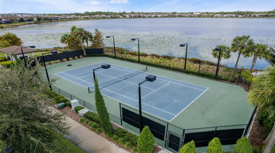 ORLANDO, Florida 32836, 4 Bedrooms Bedrooms, ,3 BathroomsBathrooms,Residential,For Sale,LEMON LAKE,0,MFRO6375590